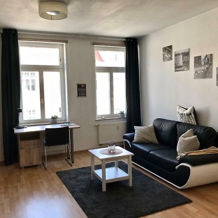 Ferienwohnung Leutzsch Am Leipziger Auenwald מראה חיצוני תמונה