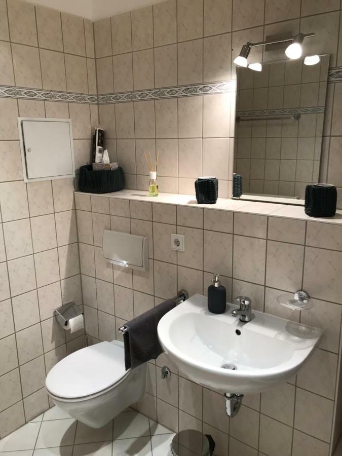 Ferienwohnung Leutzsch Am Leipziger Auenwald מראה חיצוני תמונה